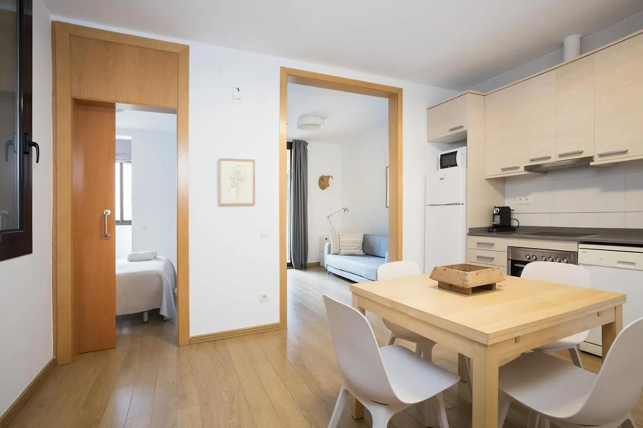 Stay U-Nique Apartments Villarroel 바르셀로나 0*,  스페인